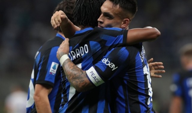  佛罗伦萨德比硝烟起，紫百合与石榴军团激战言和收场