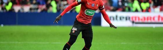  法甲黑马昂热爆冷逼平巴黎，防线表现惊艳  