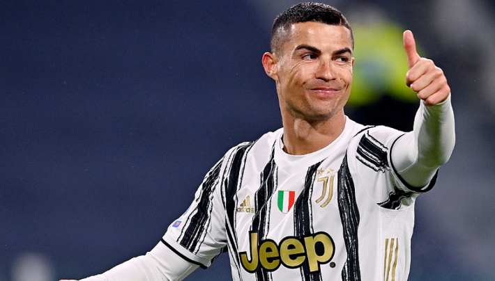  都灵德比火药味十足，主教练赛后指责判罚尺度  